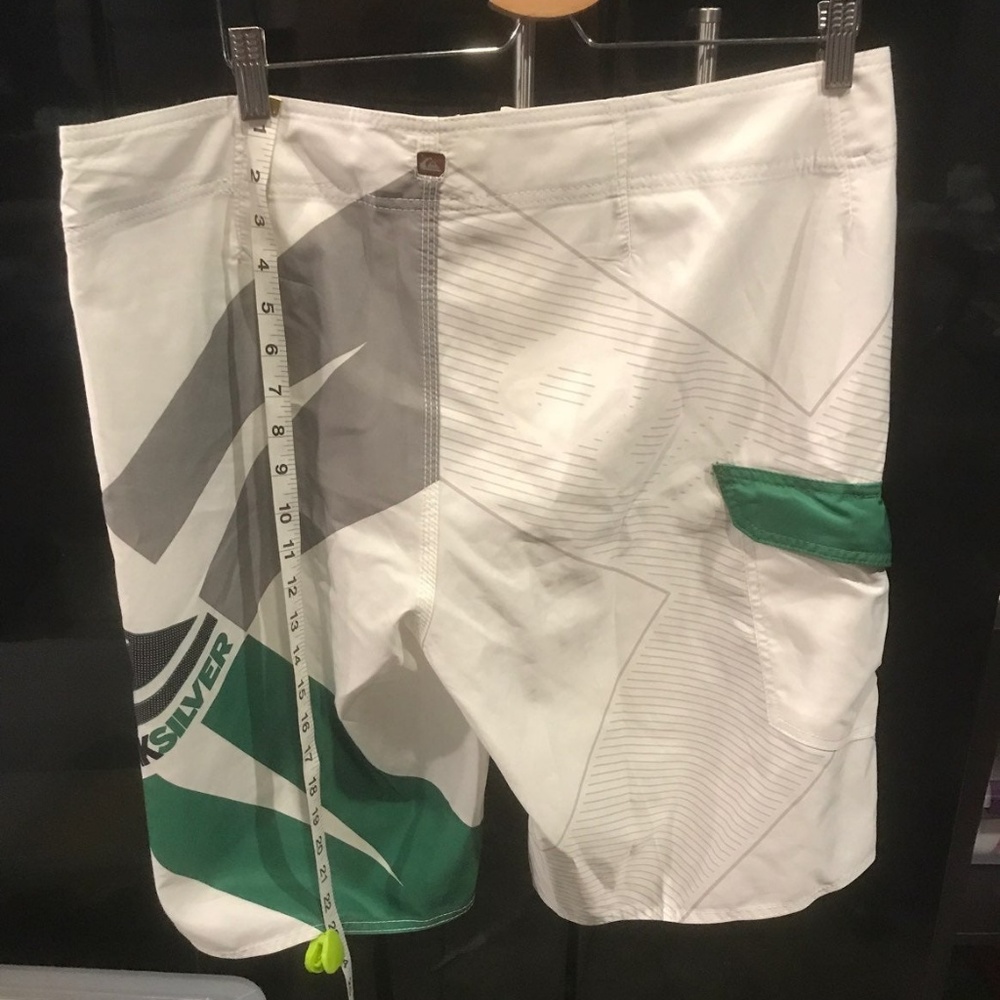 Quiksilver Board Shorts 36x22